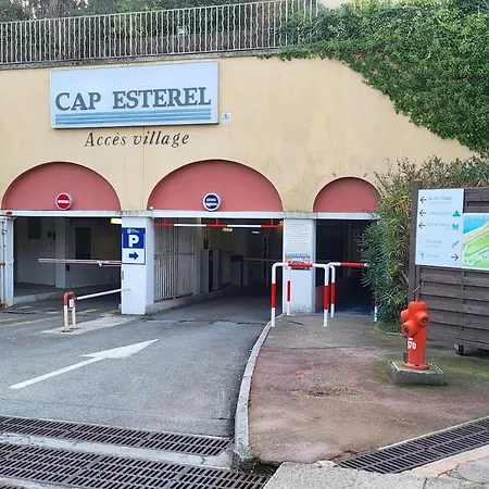 St Raphael - Cap Esterel Location Colette Appartement *